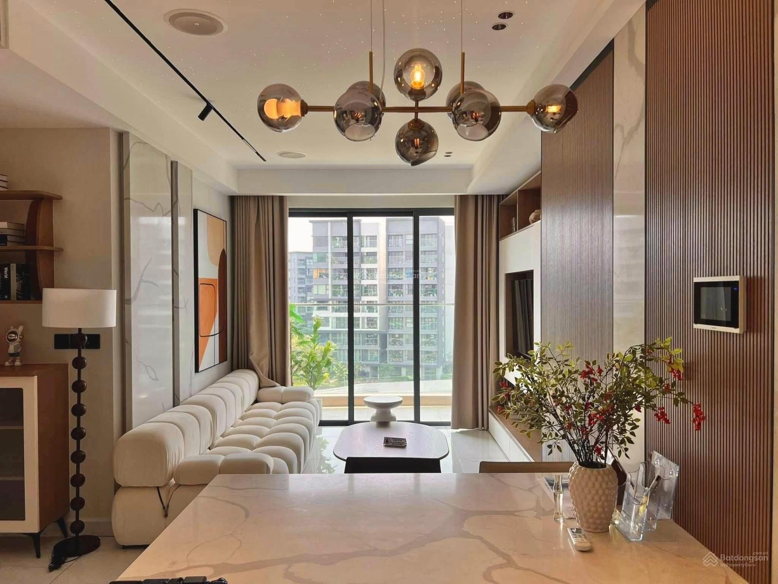 Giá tốt 7,5tỷ 96m2, view hồ bơi, căn góc Diamond Centery. Nhà mới 100%, giá thật