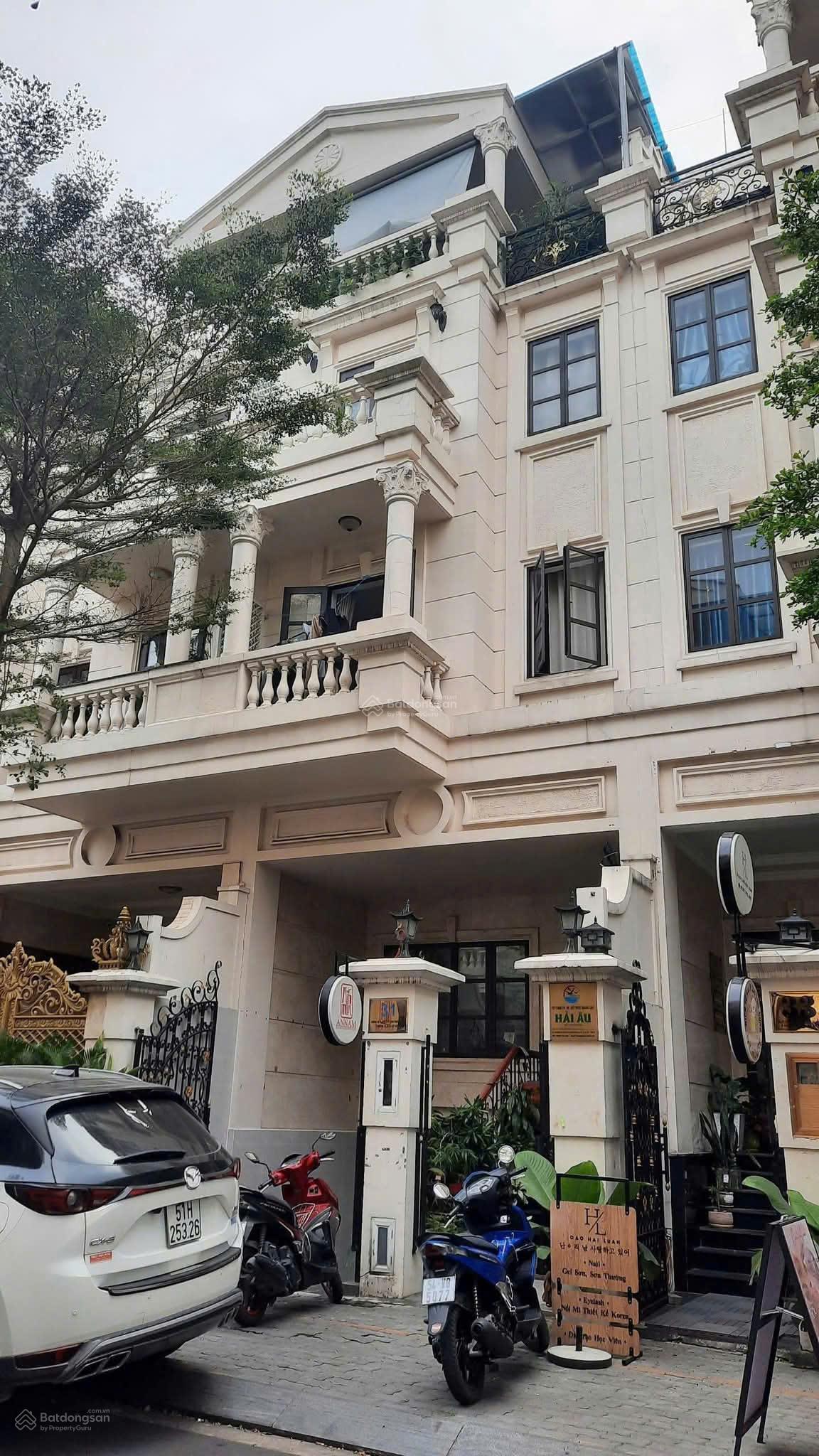 Cần bán gấp biệt thự khu CityLand ParkHills, P. 10, Q. Gò Vấp, 5x20m, hầm 4 tầng, giá 19 tỷ TL