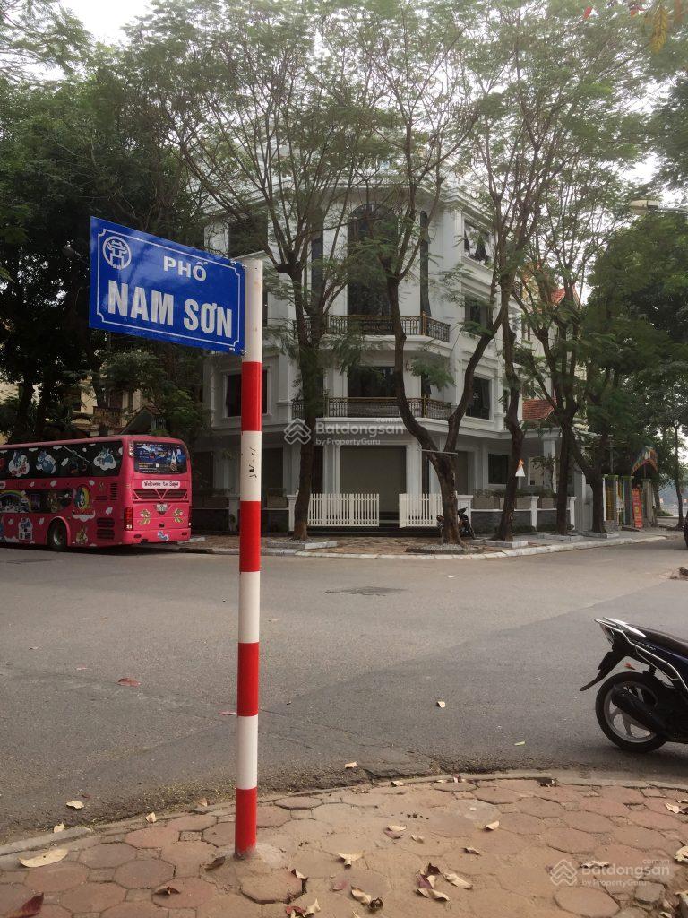 Biệt thự Tây Nam Linh Đàm - mặt tiền quyền lực - gara ô tô - 3 mặt thoáng - vỉa hè