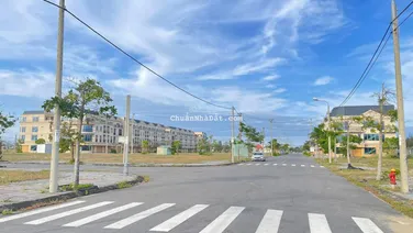 Bán đất ven đường biển Võ Nguyên Giáp - DT: 110m2 - giá chỉ 2,3x tỷ