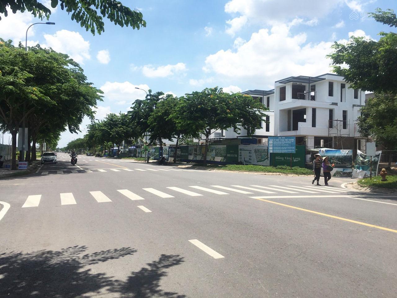 140m2 giá 1,7tỷ - đất ngay chợ, gần trường học - dân cư đông đúc, kinh doanh tốt - sổ sẵn