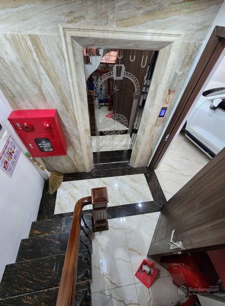 Chính chủ bán tòa 7 tầng Nguyễn Chí Thanh DT 60m2, mặt tiền 8m, ô tô, VP, hơn 20 tỷ