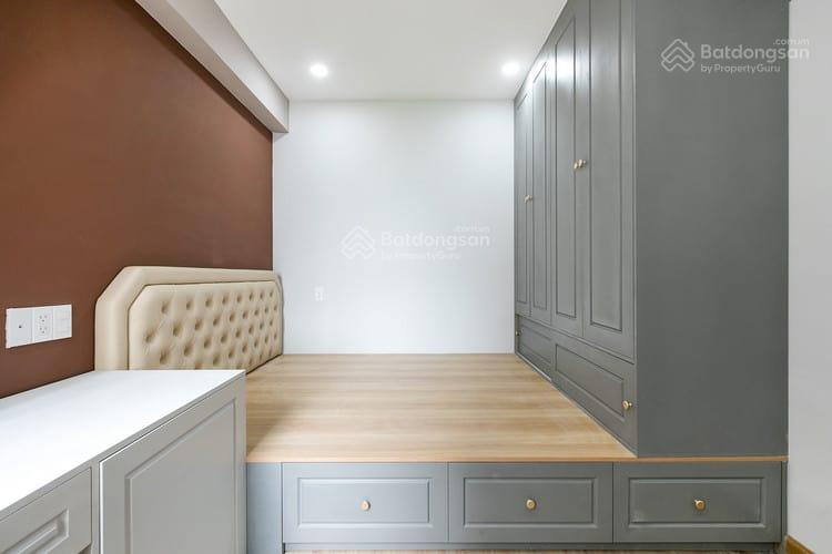 Bán căn hộ Oriental Plaza 685 Âu Cơ, 89m2, 2PN, 2WC, Q.Tân Phú, ngân hàng hỗ trợ vay 80%, 4.1 tỷ.