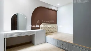 Bán căn hộ Oriental Plaza 685 Âu Cơ, 89m2, 2PN, 2WC, Q.Tân Phú, ngân hàng hỗ trợ vay 80%, 4.1 tỷ.