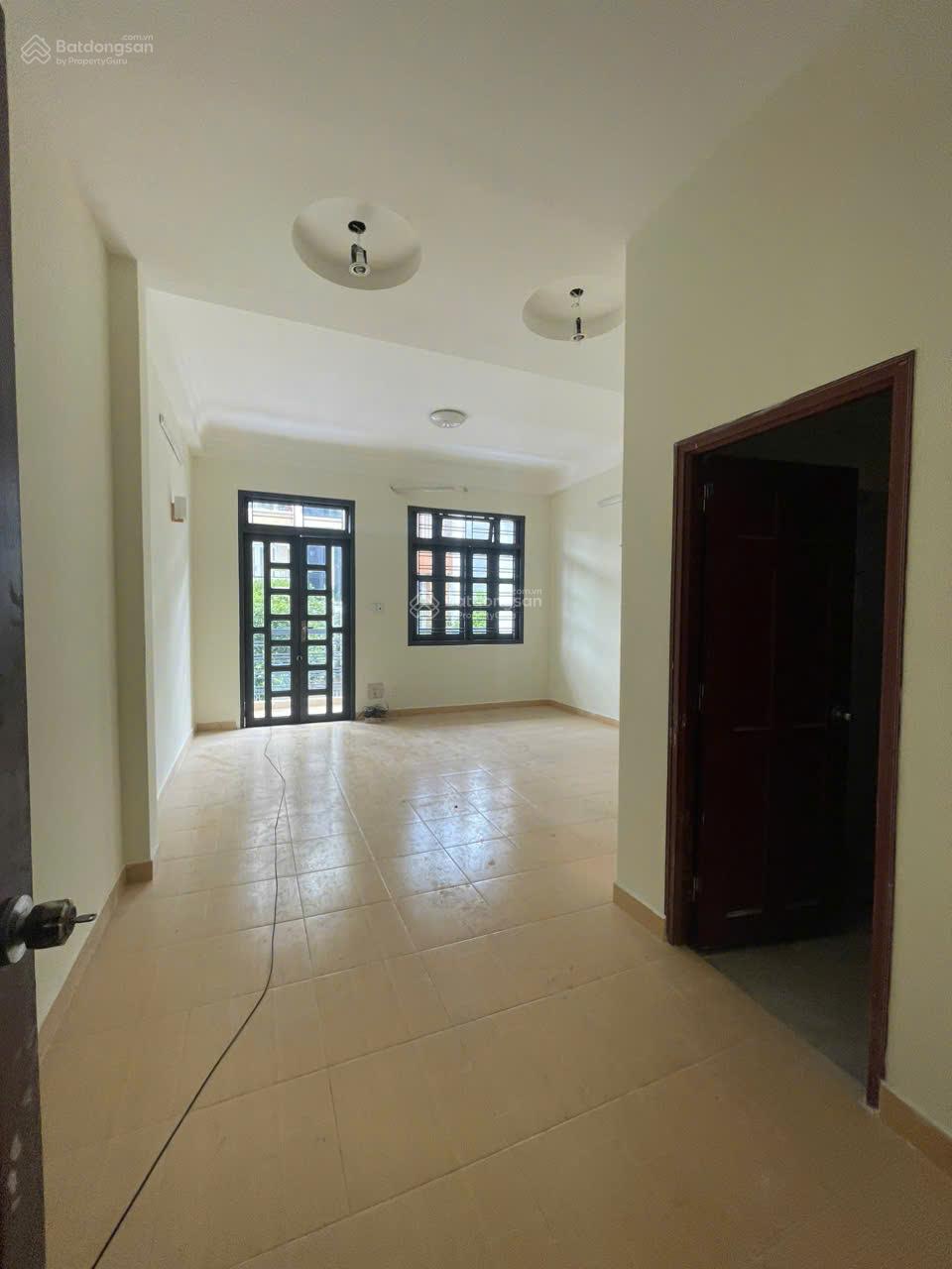 Cần chuyển nơi sinh sống bán nhà Bình Lợi - Bình Thạnh 5x20m 4 tầng kiên cố đường 12m chỉ 14.5 tỷ