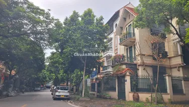 Cần bán liền kề KĐT Bắc Linh Đàm, DT 80m2 x 5 tầng, MT 5.5m, đường rộng 17m, giá 24 tỷ, SĐCC