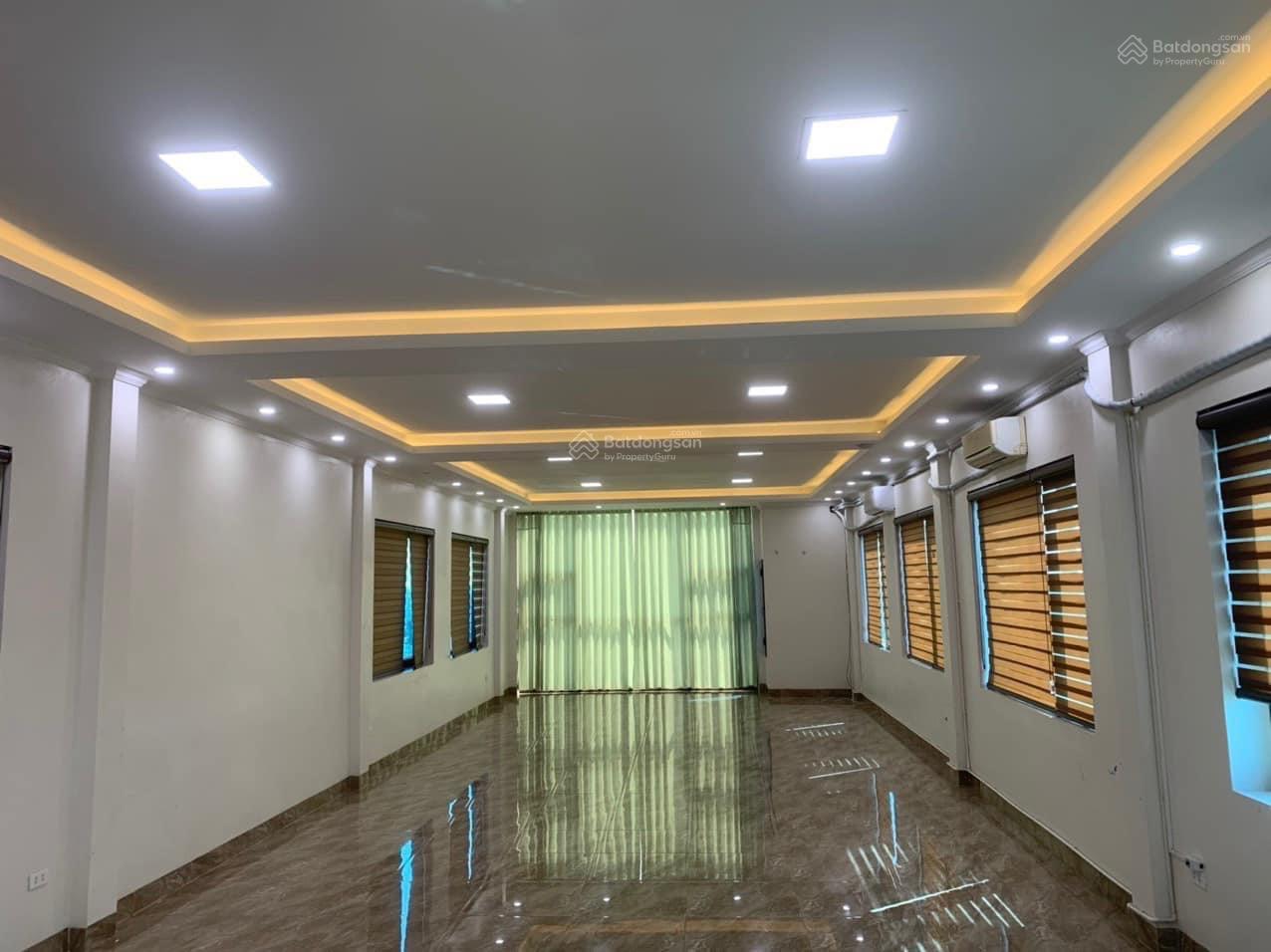 Cho thuê liền kề đẹp, giá tốt Nguyễn Tuân, Thanh Xuân. DT 75m2, 5 tầng. Giá 36 triệu/th