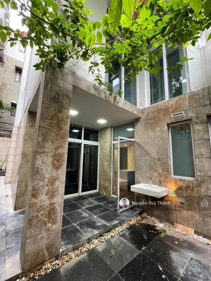 Bán BT Golden West Lake 151 phố Thụy Khuê, 170m2, 4 tầng, gara oto, sân vườn, bv 24/24, hạ chào 5tỷ