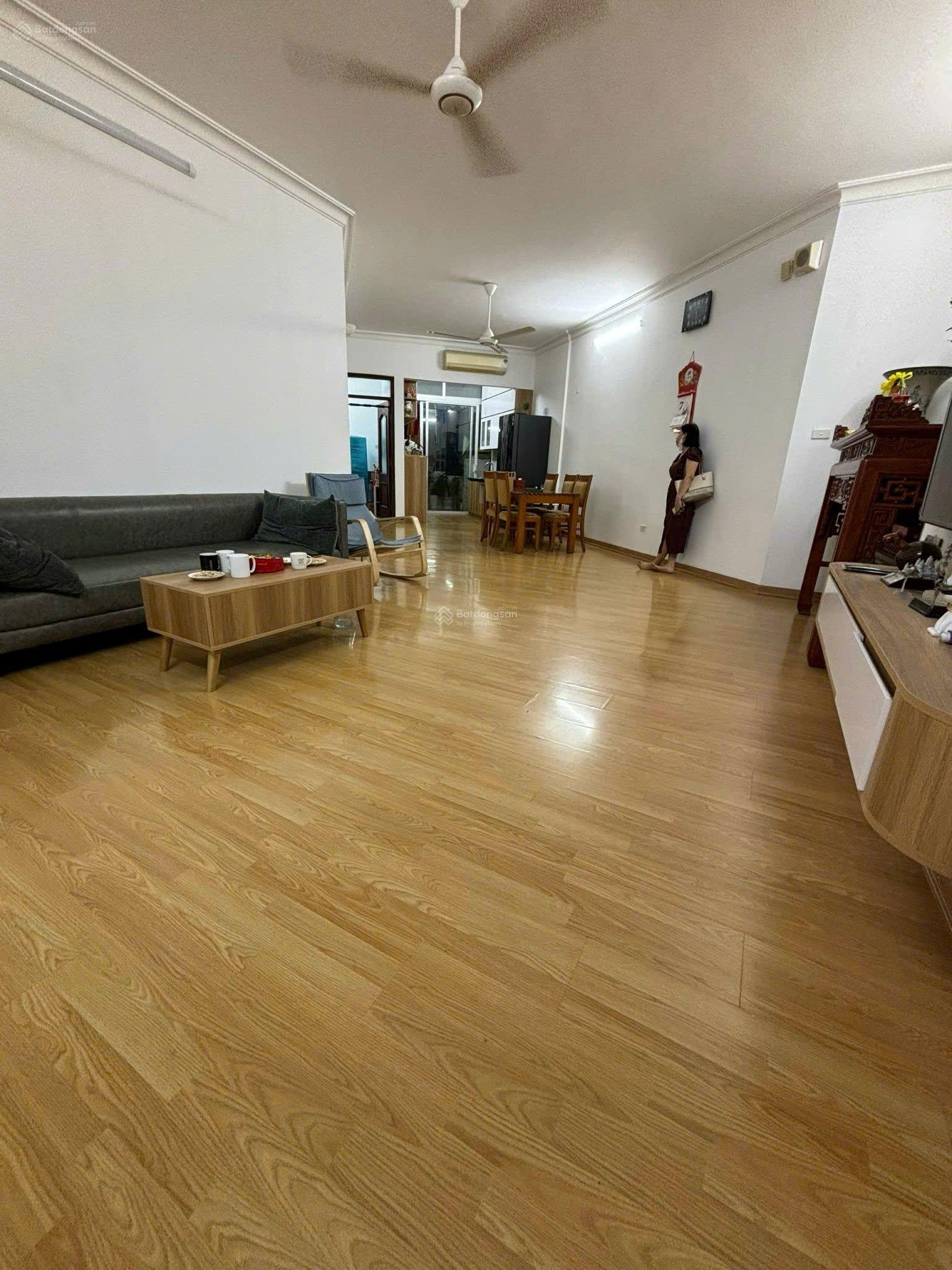 Căn 3PN - 121m2 tòa 24T Hoàng Đạo Thúy giá 8.5 tỷ có TL (chuẩn TT, giá)