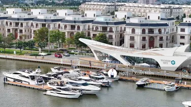 Bán căn góc dinh thự Mansion 20 x 23 mặt sông khu đô thị Vạn Phúc City