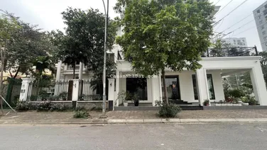 Chính chủ bán biệt thự liền kề 180m2 - Mặt tiền 12m - Full nội thất
