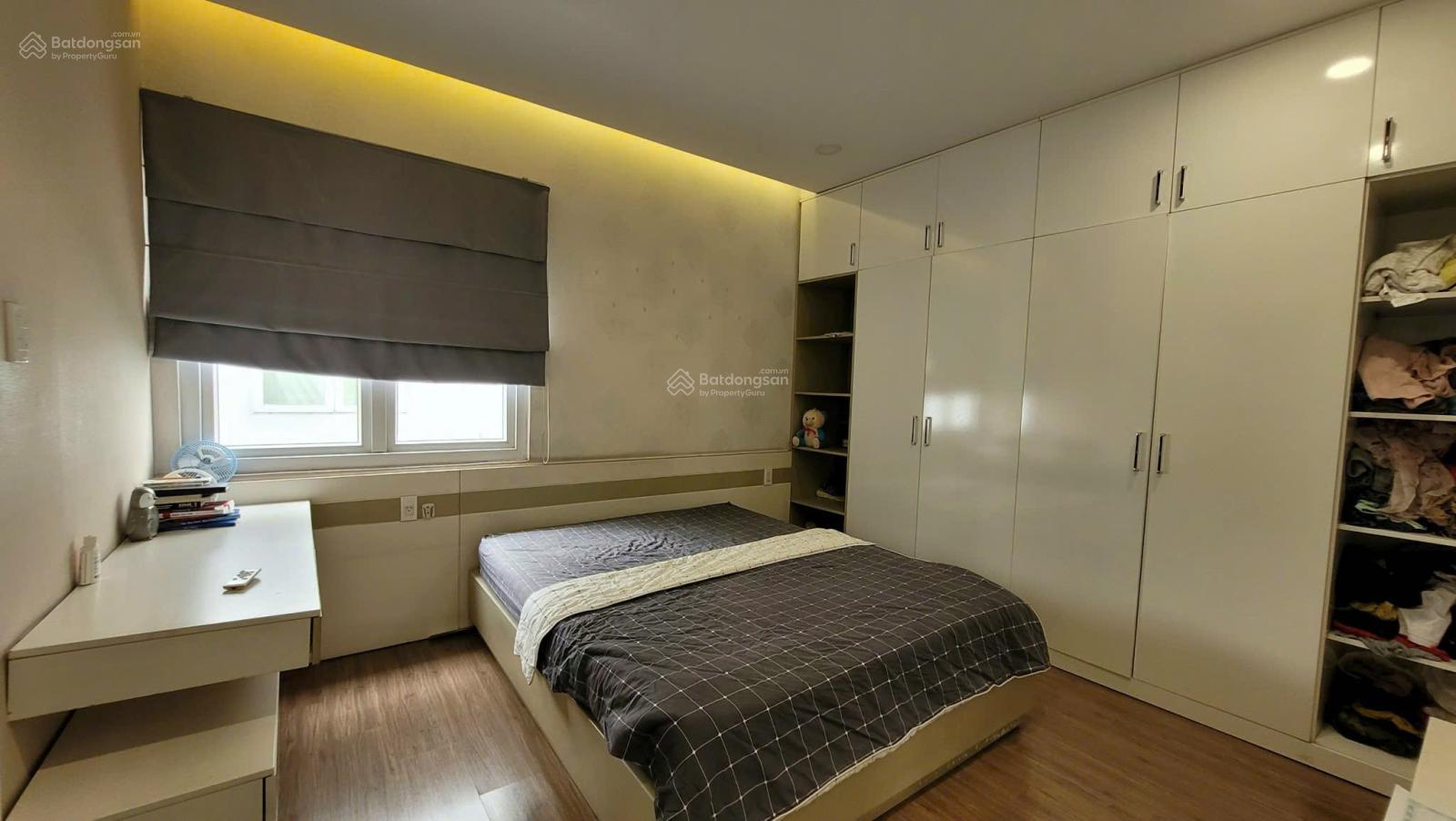 Nhà phố View công viên thoáng mặt trước và mặt sau, nhà hướng mát 3 phòng ngủ 1 phòng thờ, 4wc