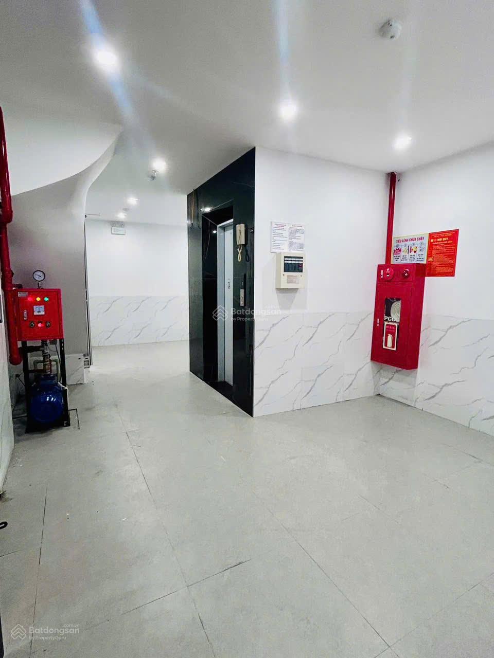 Chính chủ bán tòa ccmn Khương Đình 83m2 2 mặt ngõ 7 tầng 22 phòng full nội thất chỉ 18,5 tỉ Chính chủ bán tòa ccmn Khương Đình 83m2 2 mặt ngõ 7 tầng 22 phòng full nội thất chỉ 18,5 tỉ