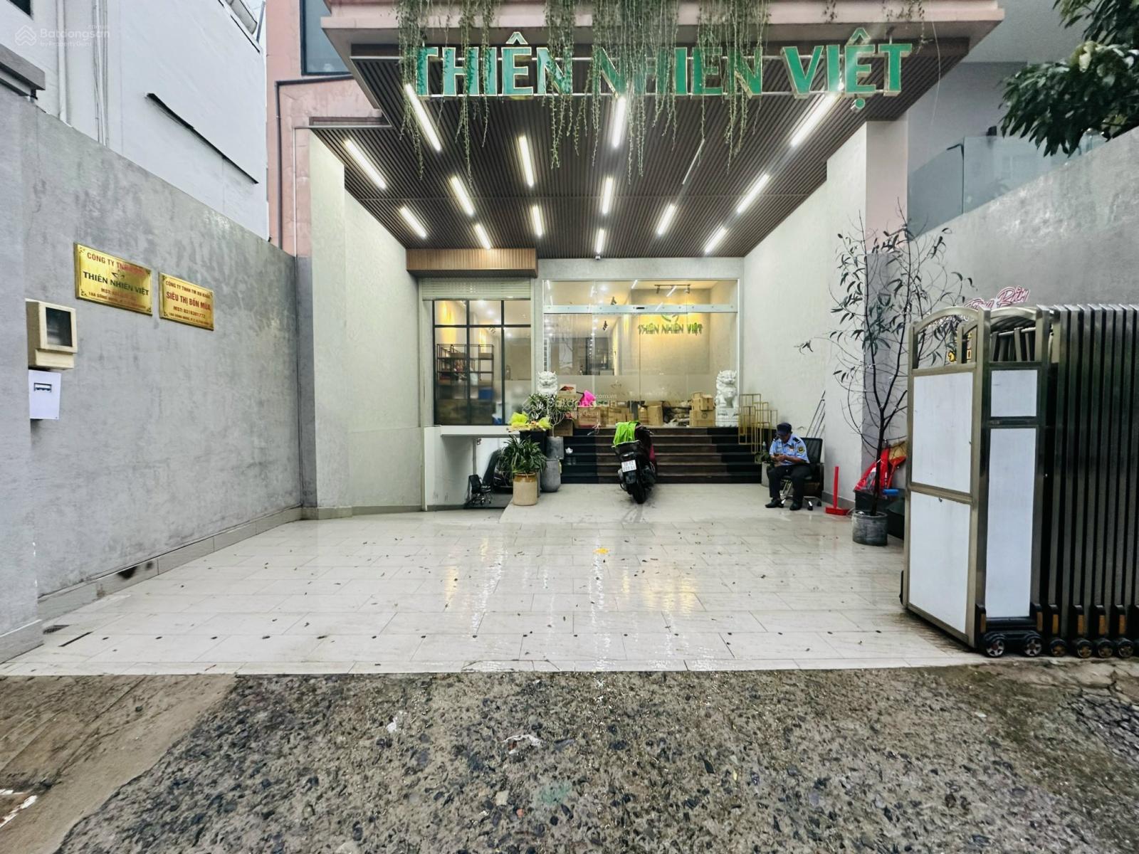 Bán nhà HXH Tôn Thất Tùng, Sương Nguyệt Ánh, Quận 1, DT 10x25m chỉ 58 tỷ