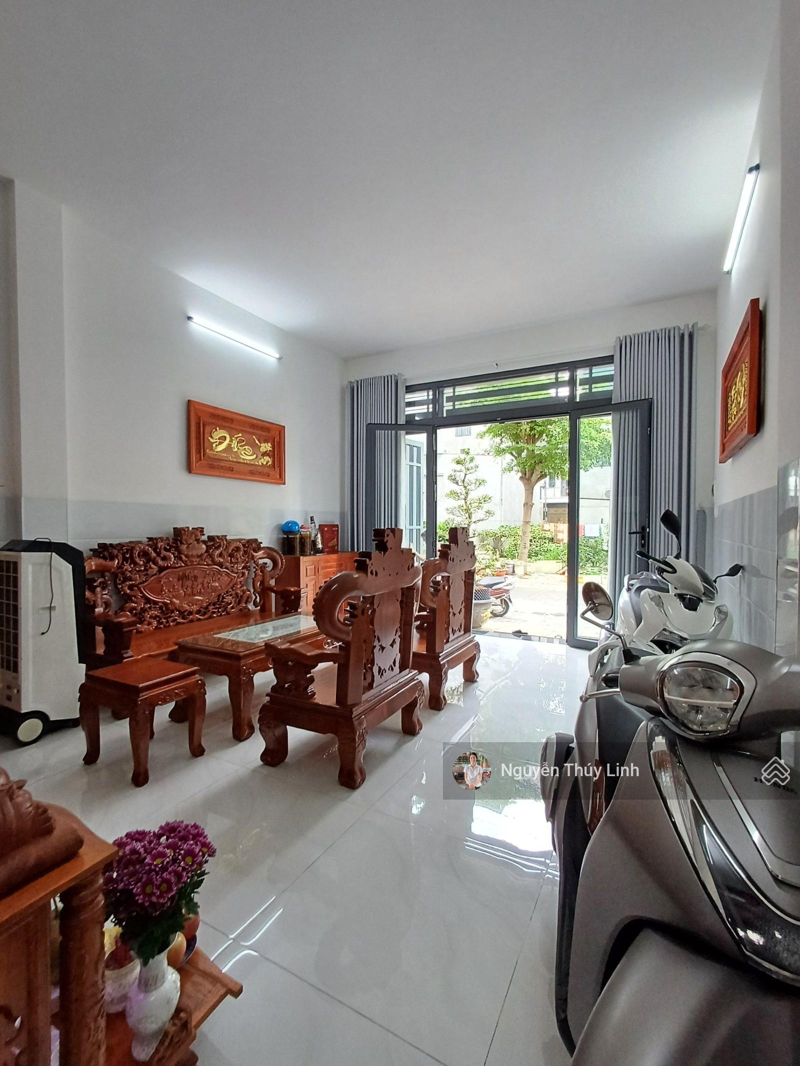 Nhà phố khu Vip TX25 - Ủy ban phường Thạnh Xuân - Ngã Tư Ga 2km - Quận 12 - Hồ Chí Minh