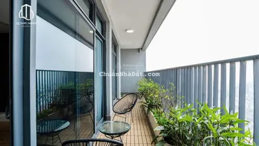 Quỹ căn chính chủ đã có nội thất vào ở luôn, tầng đẹp view thoáng, hỗ trợ vay, có slot xe dưới hầm.