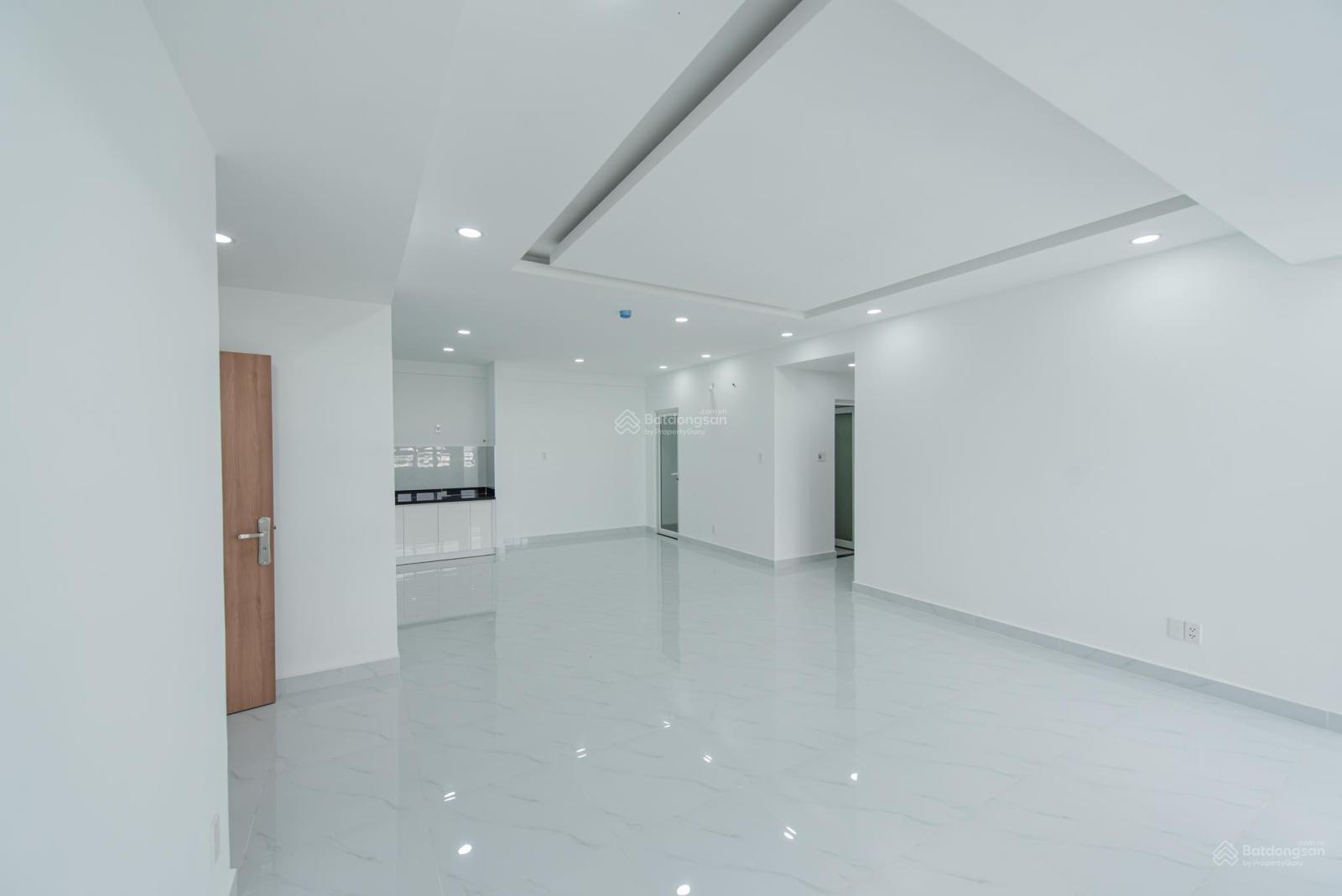 Bán nhanh căn 85m2 2PN 2WC giá siêu tốt, gần Aeon Mall Bình Tân, Đường Huỳnh Bá Chánh