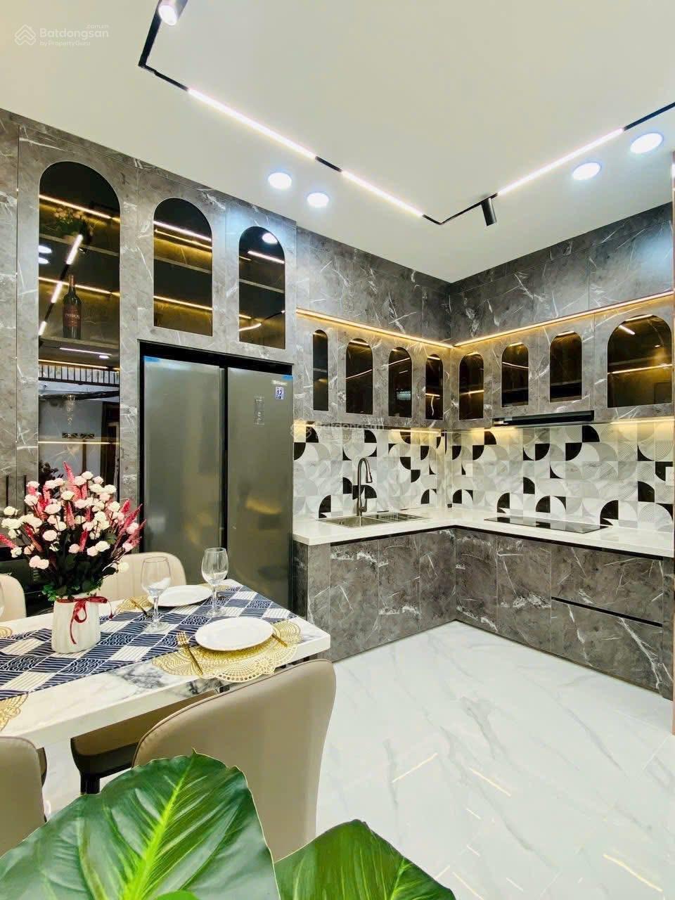 Ngộp quá ngộp bán nhà giá 3TỶ880 Bạch Đằng, Phường 14, Bình Thạnh, 43m2