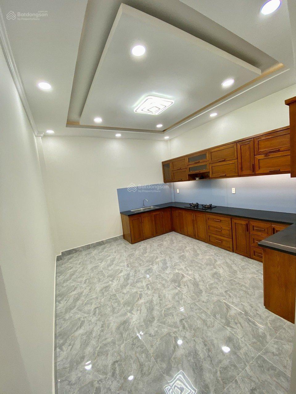 Hót! Nhà mới 4 tầng HXH ngay Lê Văn Sỹ, Phường 1, Tân Bình. DT 32m2 chỉ hơn 6 tỷ