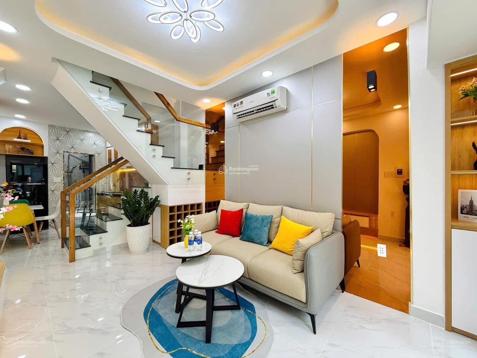 Chủ cần bán gấp DT 43m2, giá 2 tỷ 050 triệu Nguyễn Thái Sơn, Phường 5, Gò Vấp. Có sẵn nội thất Chủ cần bán gấp DT 43m2, giá 2 tỷ 050 triệu Nguyễn Thái Sơn, Phường 5, Gò Vấp. Có sẵn nội thất