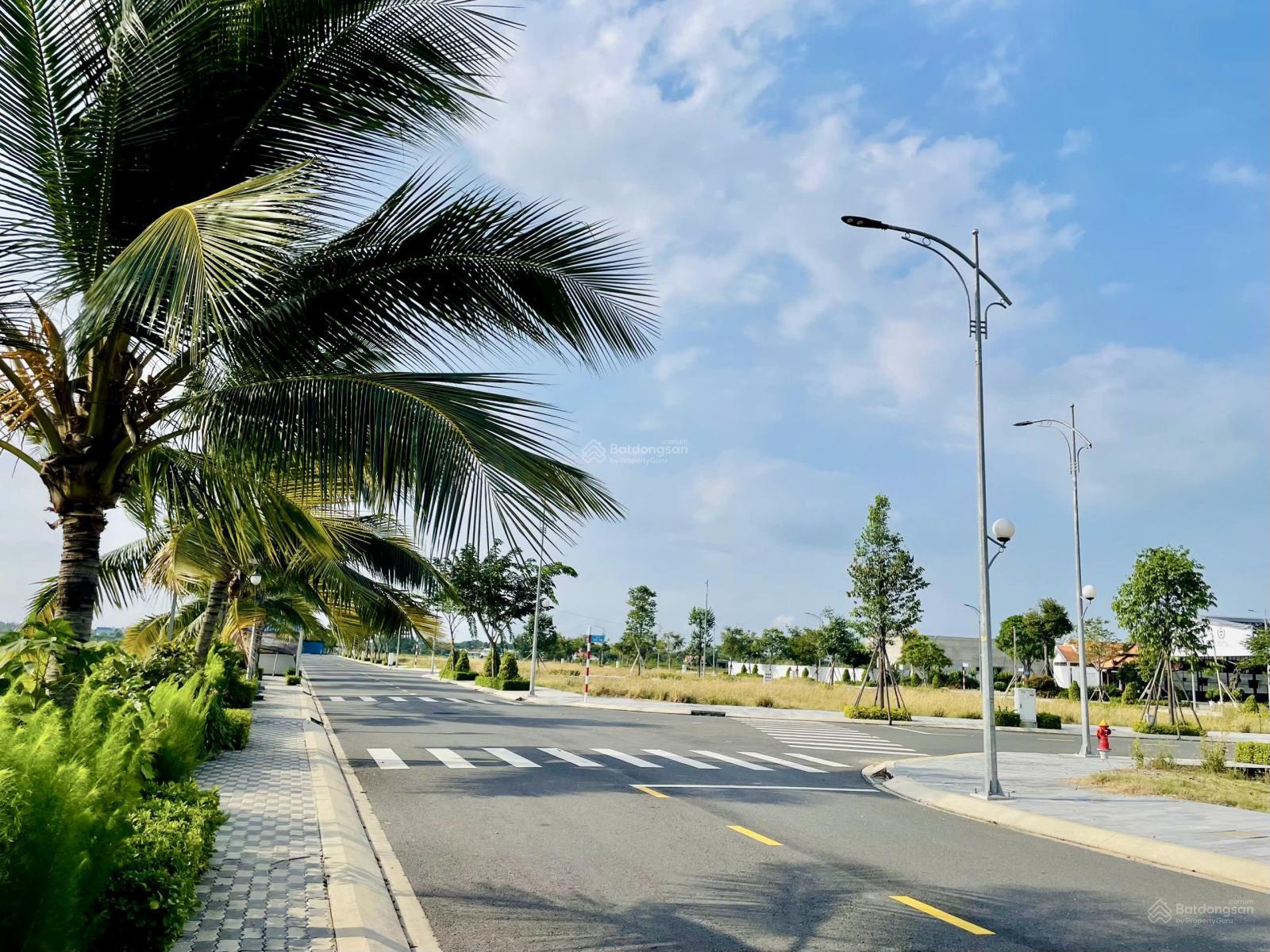 Đất nền giáp Bình Chánh - TP.HCM sổ sẵn, hạ tầng và tiện ích đã hoàn thiện. Giá chỉ từ: 1,99 tỷ/nền