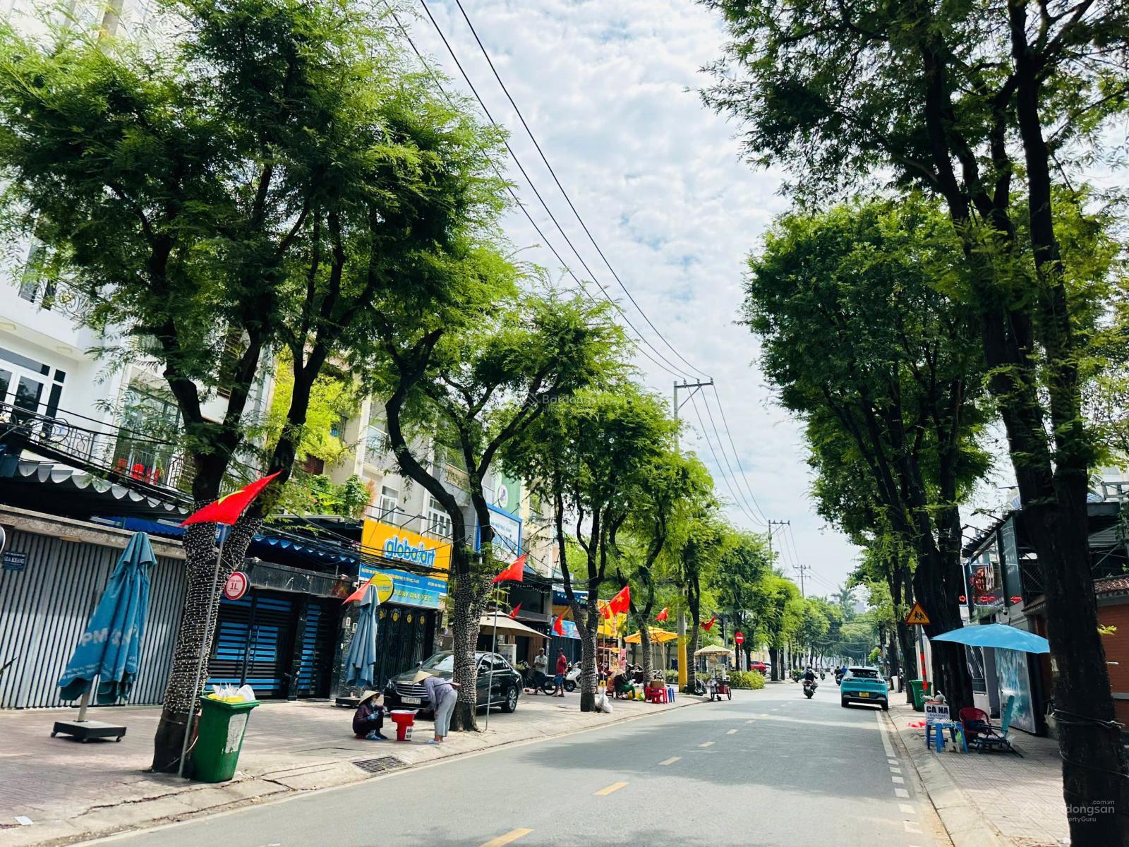 Hiếm nhà bán nhà 2 mặt tiền TNS: 1tỷ2/năm ngang bề thế 6.7m ngay chợ Bắc Ninh - Bình Thọ - DT 133m2