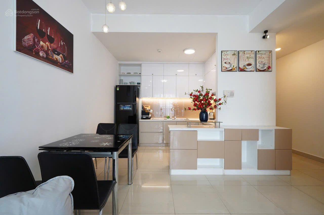 Cần bán 2 PN căn 75m. Giá bán 5.030 tỷ bao sổ. Dự án Golden Mansion Phú Nhuận Cần bán 2 PN căn 75m. Giá bán 5.030 tỷ bao sổ. Dự án Golden Mansion Phú Nhuận