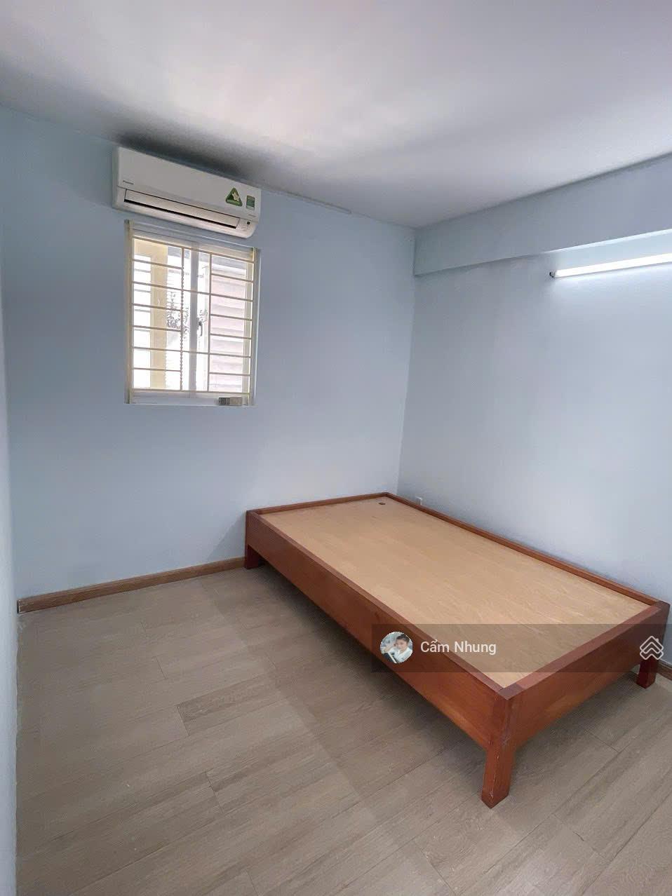 Bán căn hộ tại ehome4, tầng 4, DT 41m2 giá chỉ 980tr nhà đẹp góc nhà sáng LH ngay 0908 002 ***