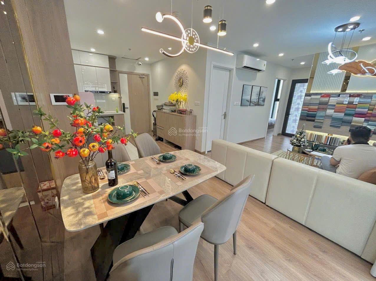 Chính chủ bán căn góc 2PN + 63,9m2, giá 4,5 tỷ tầng trung, hướng mát, có slot ô tô toà Imperia