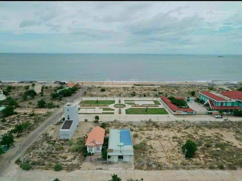 Duy nhất 1 lô (ngộp) thổ cư mặt biển giá 22tr/m2 Seaside - Bình Thuận (Xã đông dân nhất tỉnh)