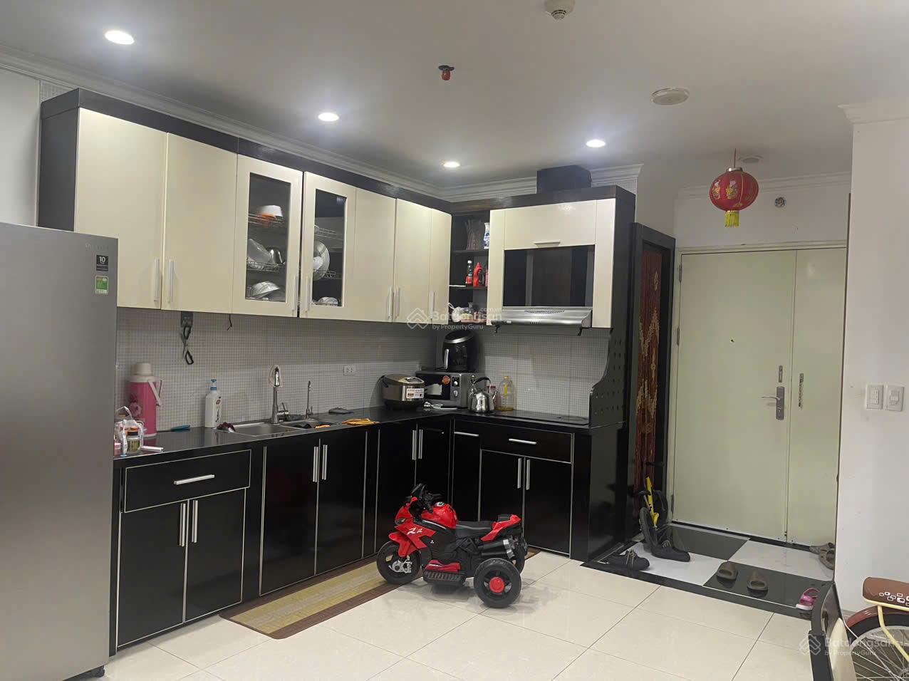 Siêu phẩm 2 ngủ 79m2 tại chung cư Usilk 102 4.5 tỷ bán nhanh để chuyển nhà