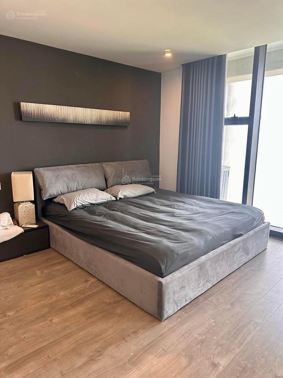 Bán căn Duplex siêu đẹp tại Yên Hòa Park View City 240m2, 5PN, 4WC 21,9 tỷ. LH: 0971 864 ***