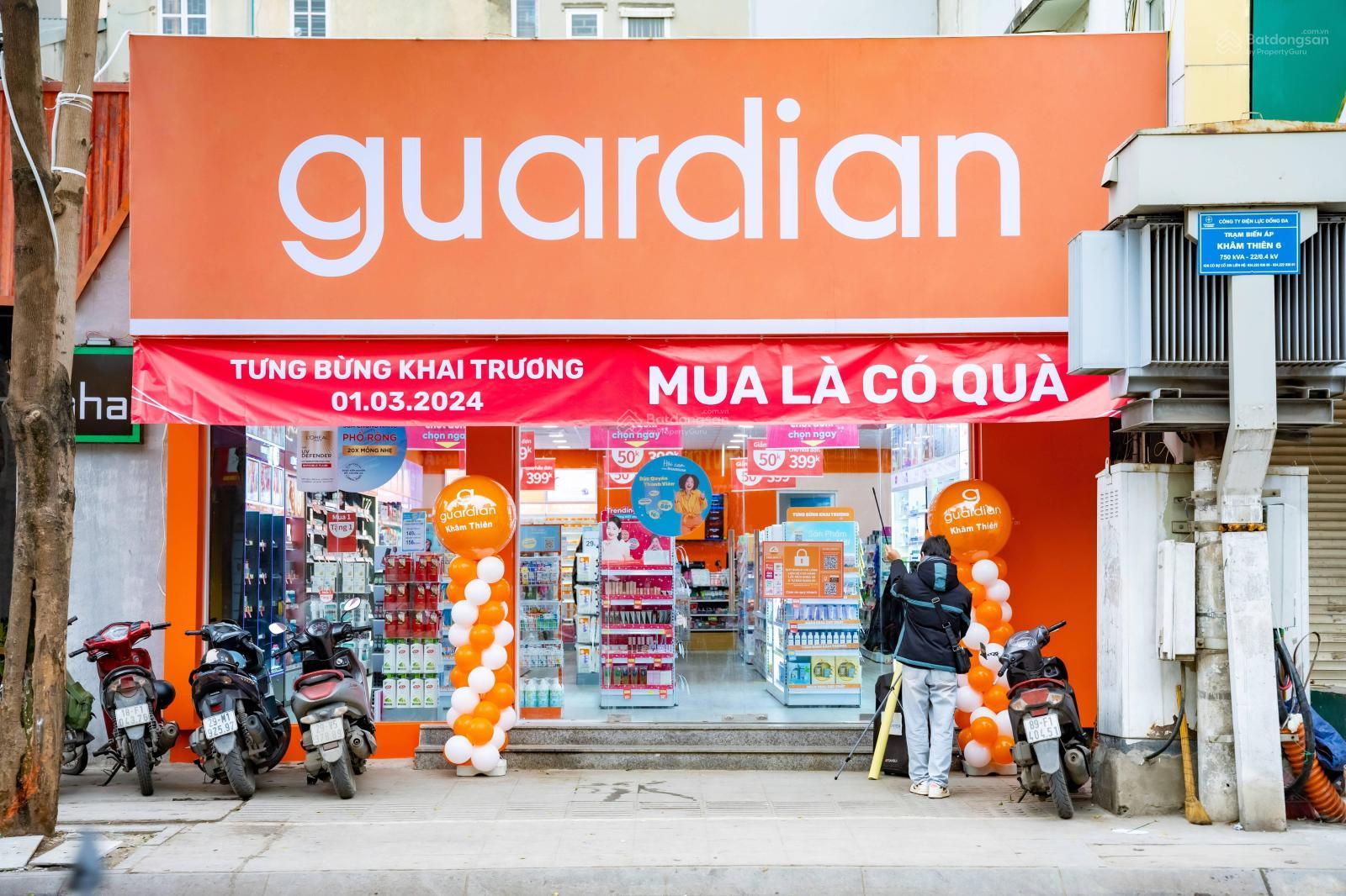 BÁN NHÀ MT TRẦN QUANG DIỆU P.14 Q.3 - 11X11M. CN 144M2 - GPXD HẦM,7 LẦU - HĐT 135TR/TH - 48 TỶ