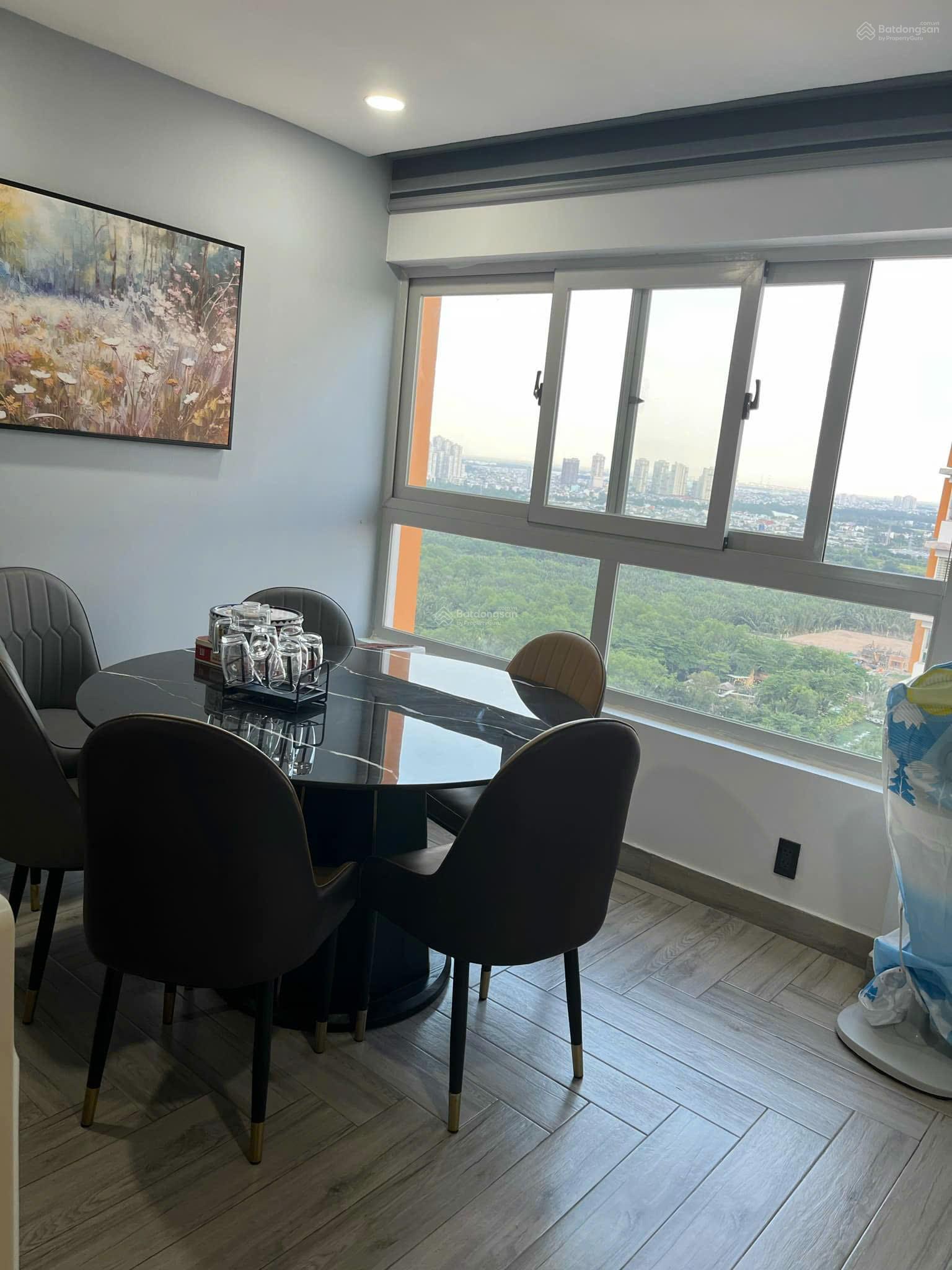 Bán căn hộ chung cư Dragon City, 4,6 tỷ, 104m2, 3PN + 2WC, nội thất đầy đủ Bán căn hộ chung cư Dragon City, 4,6 tỷ, 104m2, 3PN + 2WC, nội thất đầy đủ