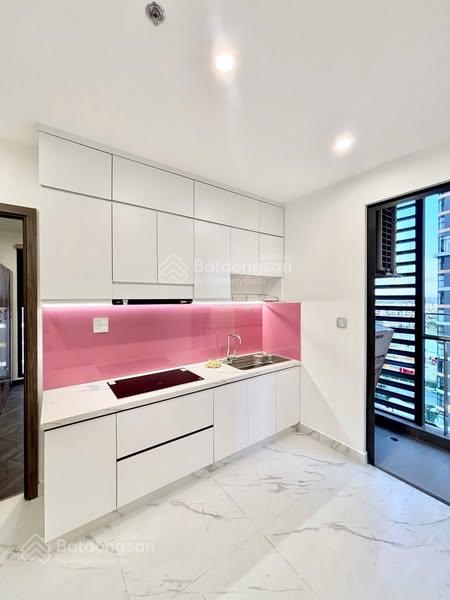 Căn 2PN 2WC diện tích lớn 80m2 khu cao cấp nhất Vinhomes The Beverly giá tốt nhất, full nội thất