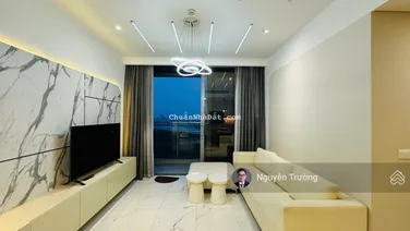 Nhanh tay thuê ngay căn hộ 2PN nội thất decor siêu đẹp và view sông thoáng mát. Giá chỉ 37.5 triệu