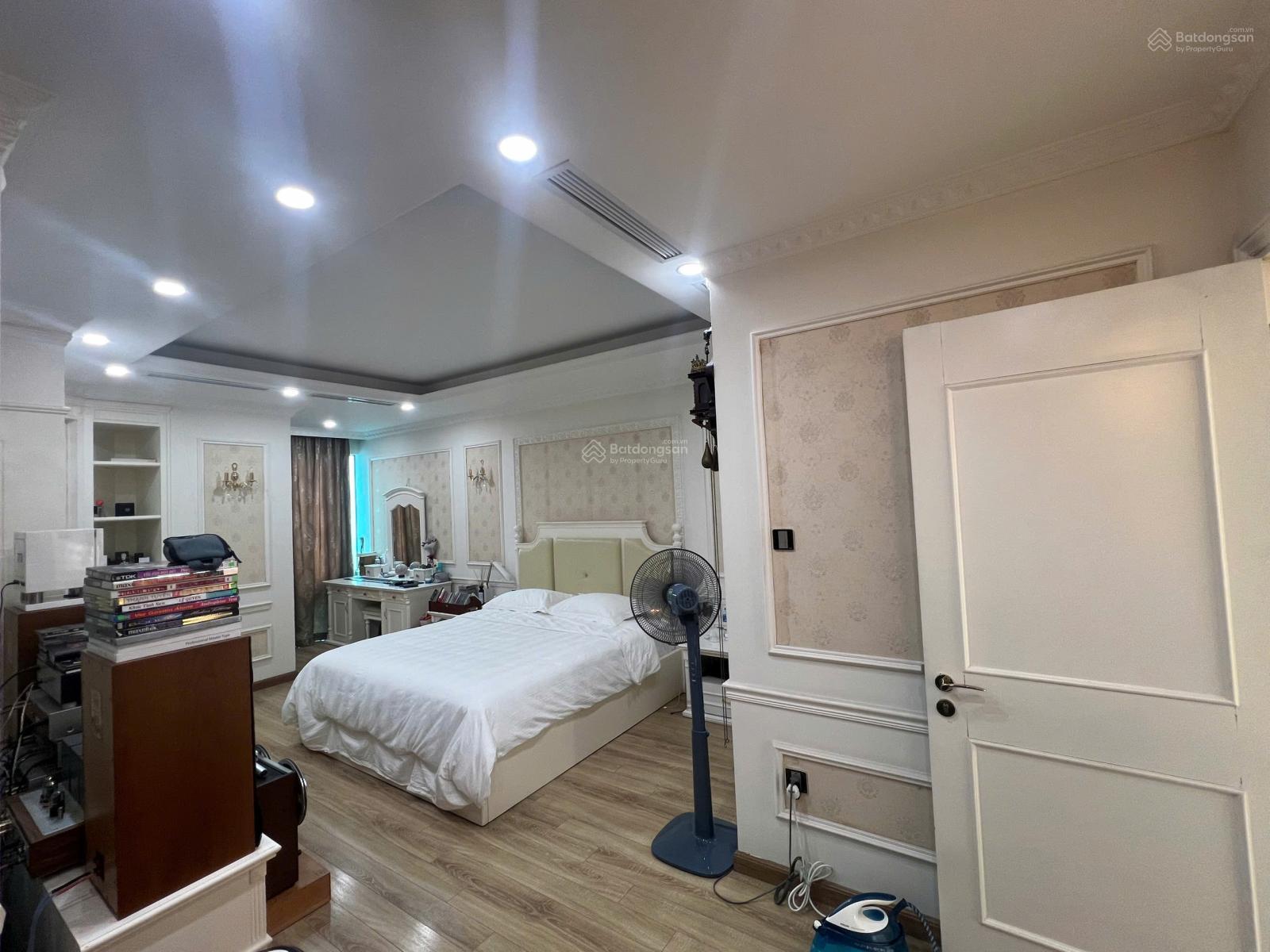 Cho thuê căn hộ đẹp ở Diamond Flower Tower - Hoàng Đạo Thúy 3 phòng ngủ full đồ chỉ 21 triệu/tháng