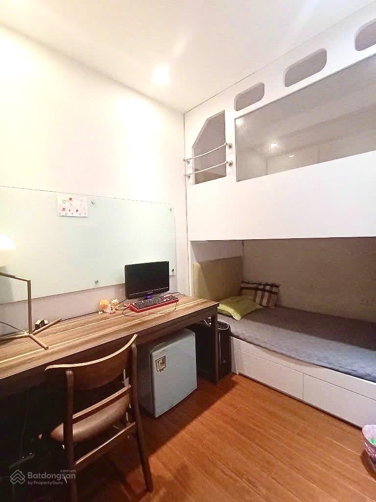 Cần bán nhanh gấp căn hộ chung cư FLC Star Tower 418 Quang Trung Hà Đông, DT 80m2, 3PN, 2VS,