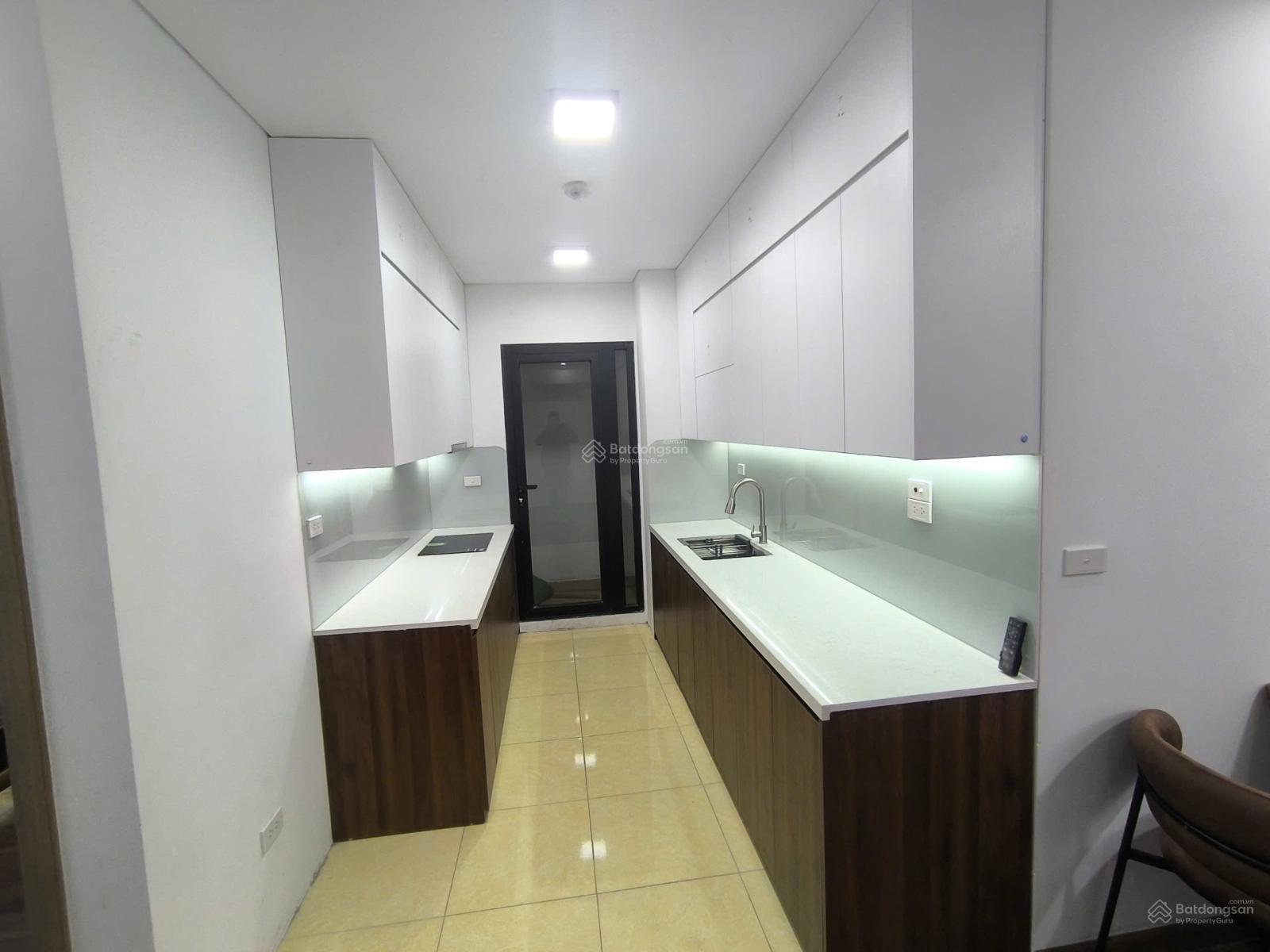 Cho thuê căn hộ gấp chung cư Viễn Đông Star số 1 Giáp Nhị 85m2 2PN 2WC, full nội thất 11tr/ tháng Cho thuê căn hộ gấp chung cư Viễn Đông Star số 1 Giáp Nhị 85m2 2PN 2WC, full nội thất 11tr/ tháng
