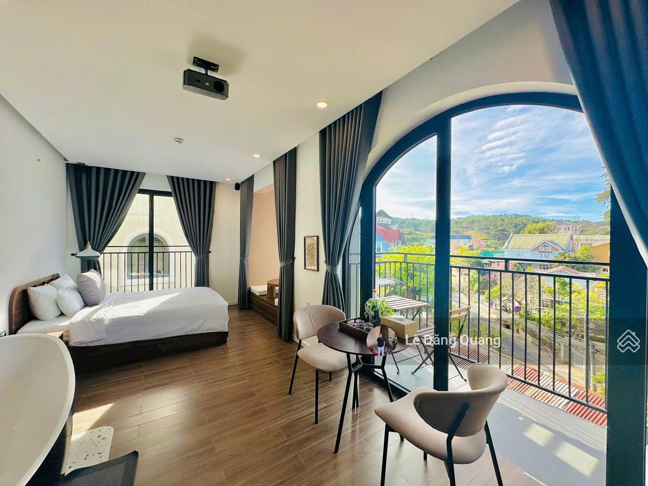 Bán khách sạn 3 mặt tiền đường An Bình, 36 phòng thành phố Đà Lạt