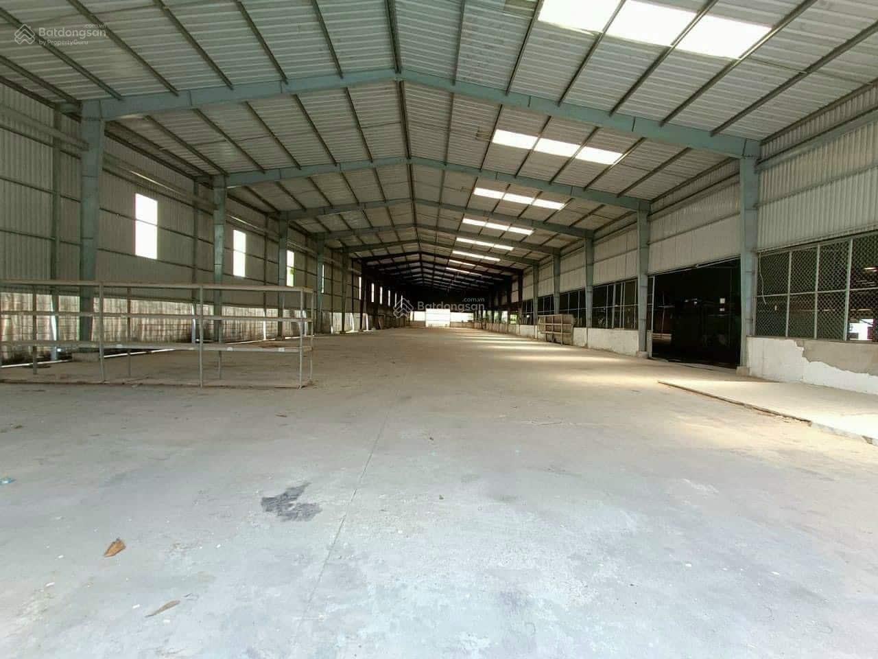 CHO THUÊ KHO, XƯỞNG 500M2 ĐẾN 3000M2 TRONG KCN HOÀ KHÁNH, ĐẦY ĐỦ PCCC, GIÁ TỐT NHẤT TT CHỈ 53K