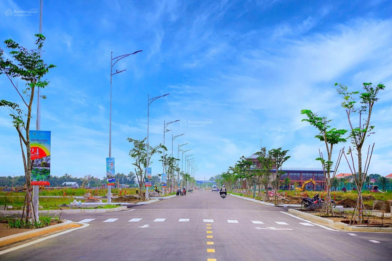 Giỏ hàng đẹp nhất nhà phố LA Home xây sẵn 3 tầng, thanh toán 877 triệu trong 2 năm, CK cao nhất