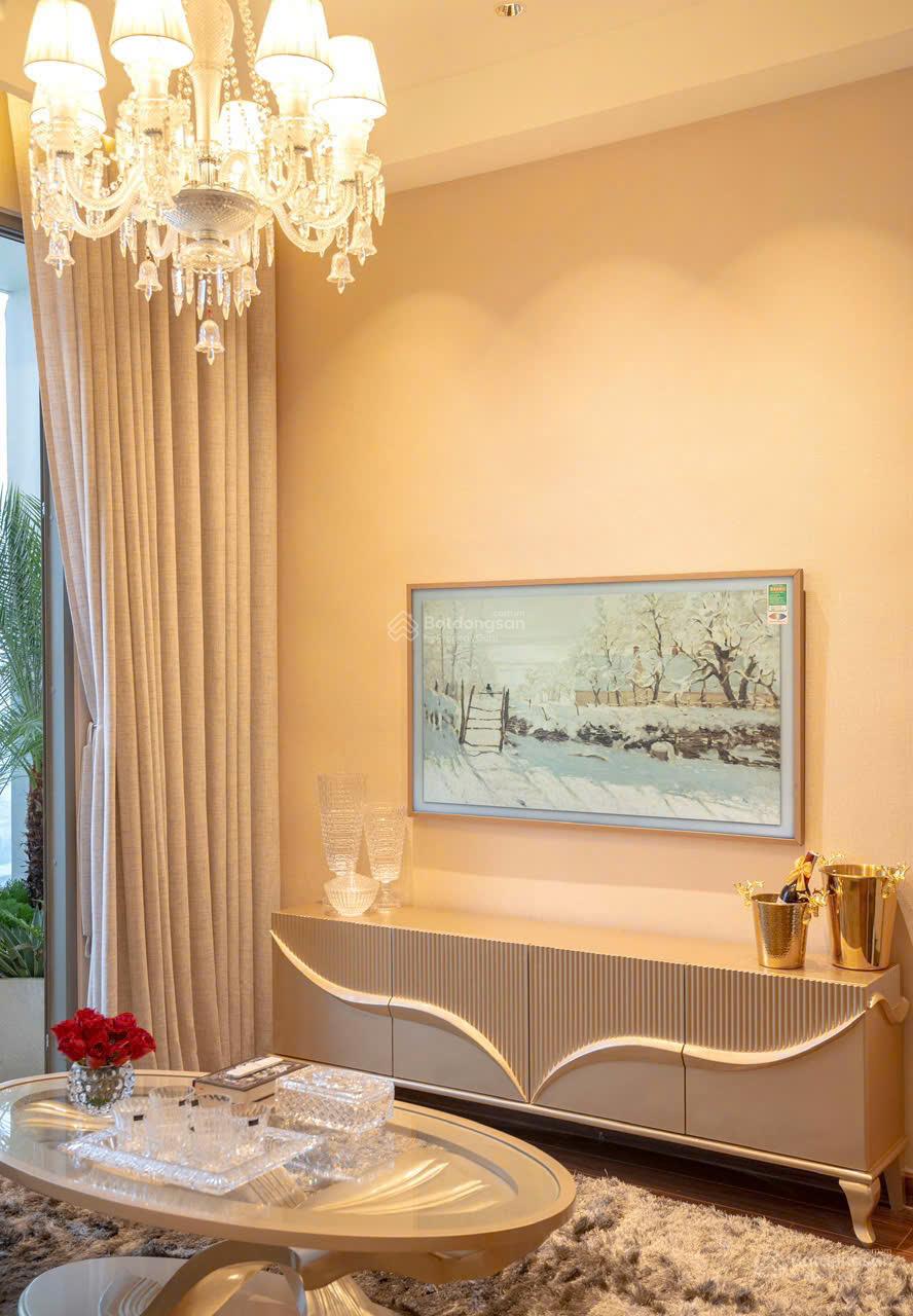 Đổi như cầu cần bán 3 phòng 82m2 Masterise Collection giá chỉ 71tr/m2 tiện ích như đi khách sạn 5* Đổi như cầu cần bán 3 phòng 82m2 Masterise Collection giá chỉ 71tr/m2 tiện ích như đi khách sạn 5*