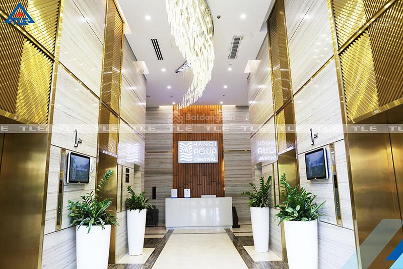 Penthouse Aqua Central 44 Yên Phụ 539m2 full nội thất 5 sao Giá 105 tỷ. 0977 434 *** Penthouse Aqua Central 44 Yên Phụ 539m2 full nội thất 5 sao Giá 105 tỷ. 0977 434 ***