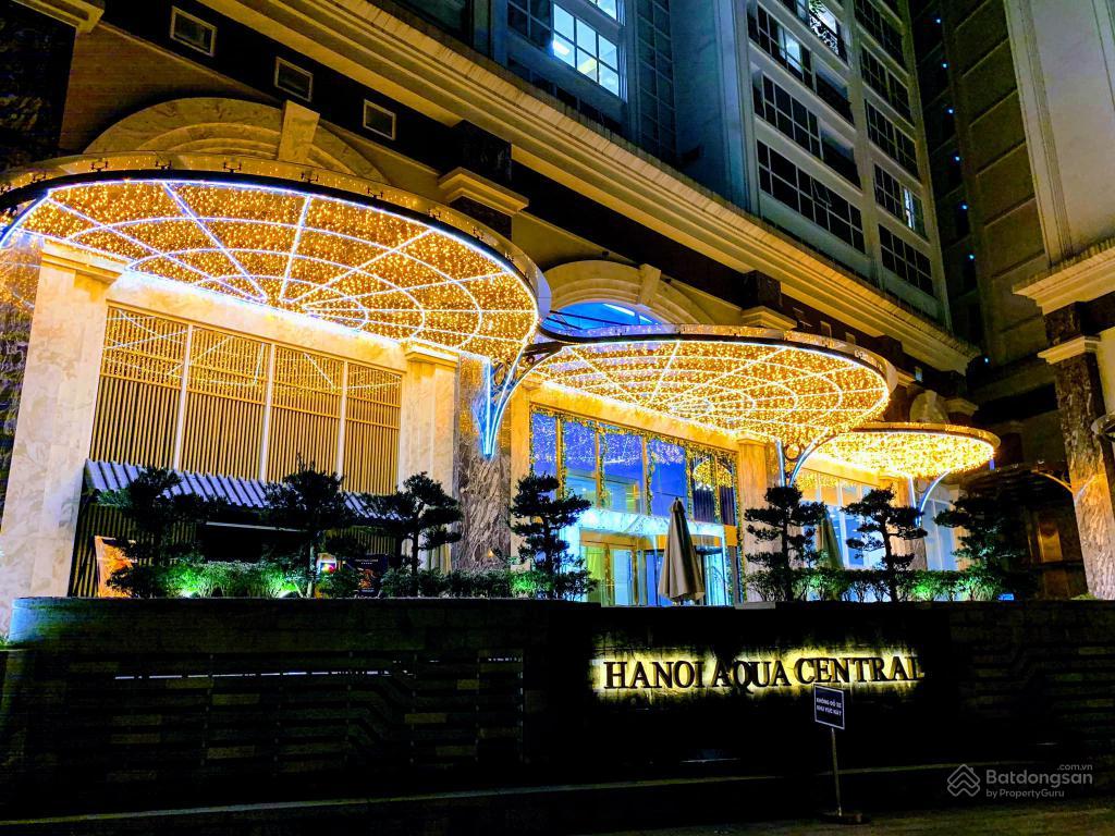 Penthouse Aqua Central 44 Yên Phụ 539m2 full nội thất 5 sao Giá 105 tỷ. 0977 434 ***