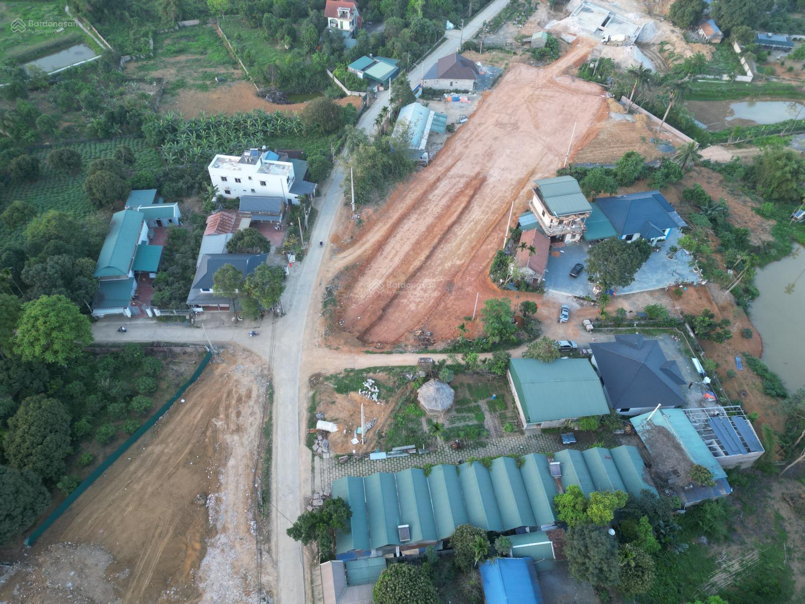 Cần chuyển nhượng 1000m2 đất bám mặt đường mới Đông Dương tại Hoà Sơn, Lương Sơn, Hoà Bình Cần chuyển nhượng 1000m2 đất bám mặt đường mới Đông Dương tại Hoà Sơn, Lương Sơn, Hoà Bình