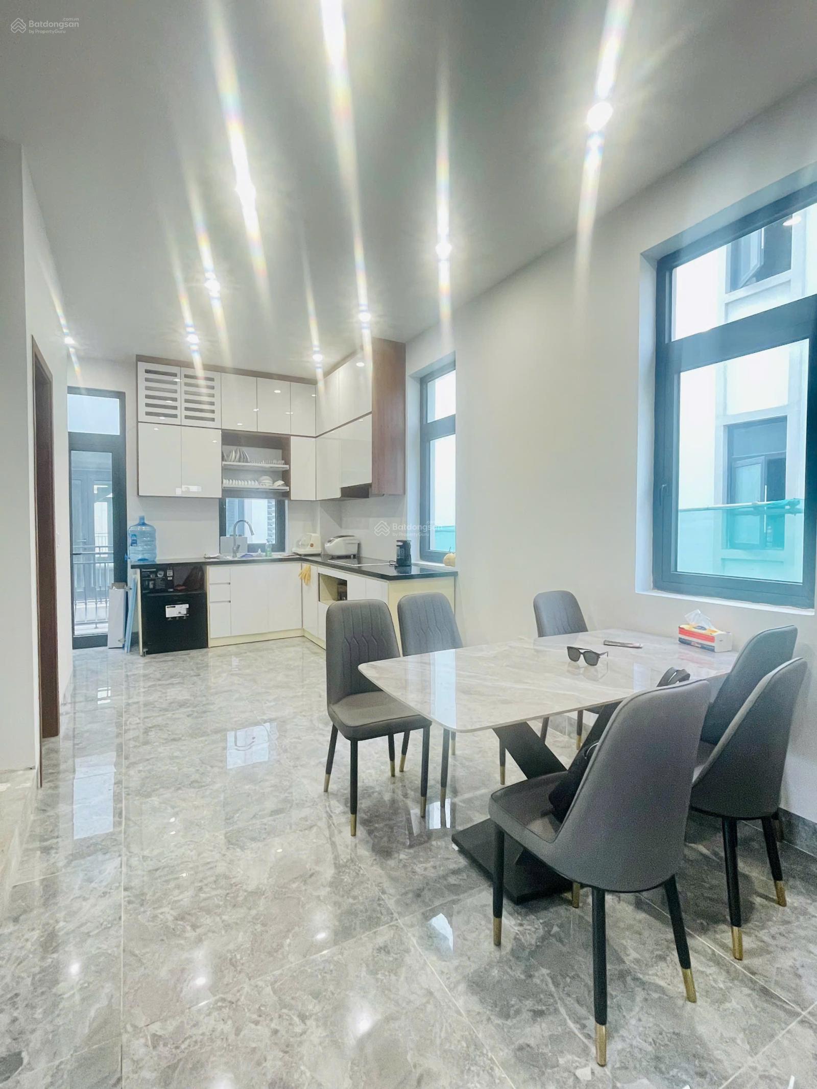 Cho thuê biệt thự 5 tầng Vinhomes Ocean Park 2 - nhà đẹp, giá tốt
