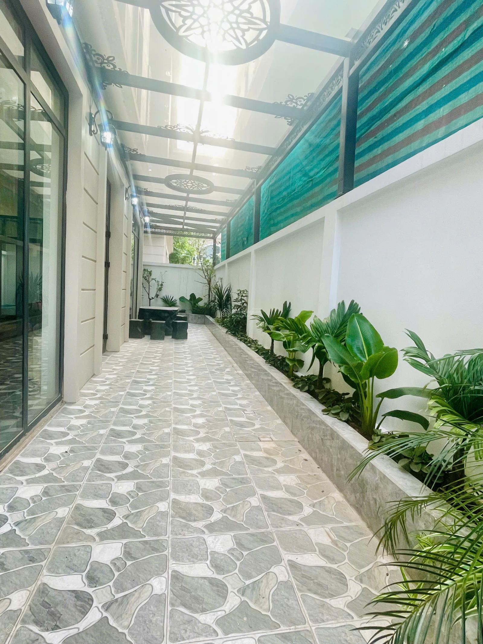 Cho thuê biệt thự 5 tầng Vinhomes Ocean Park 2 - nhà đẹp, giá tốt
