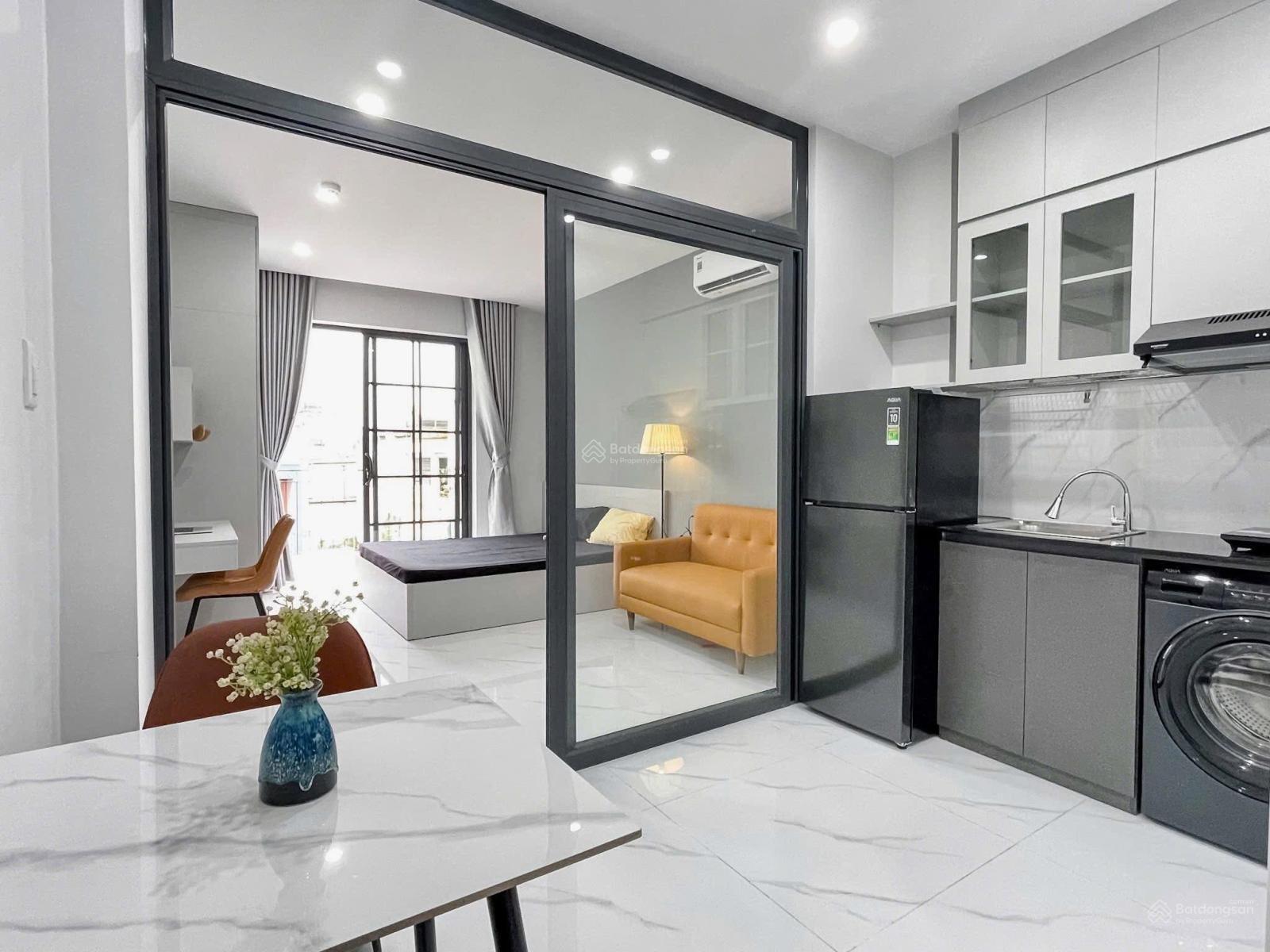Căn hộ cao cấp full nội thất tách bếp bancol giá ưu đãi ngay Lý Thường Kiệt