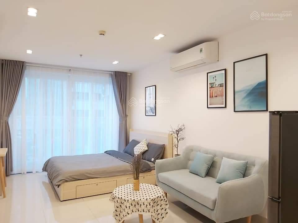 Bán căn hộ chung cư oficetel Sky Center, 2 tỷ750 36m2, 1PN, 1WC, nội thất đầy đủ, uy tín